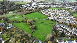 Photo 11- click for photo gallery